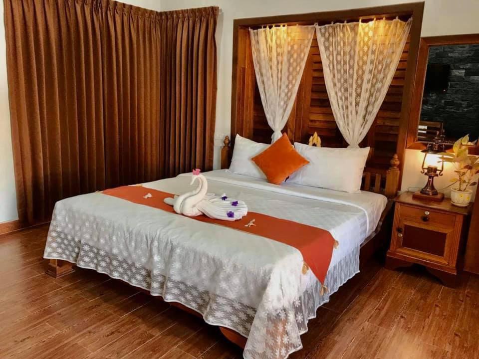 Ravorn Villa Boutique Battambang Eksteriør billede